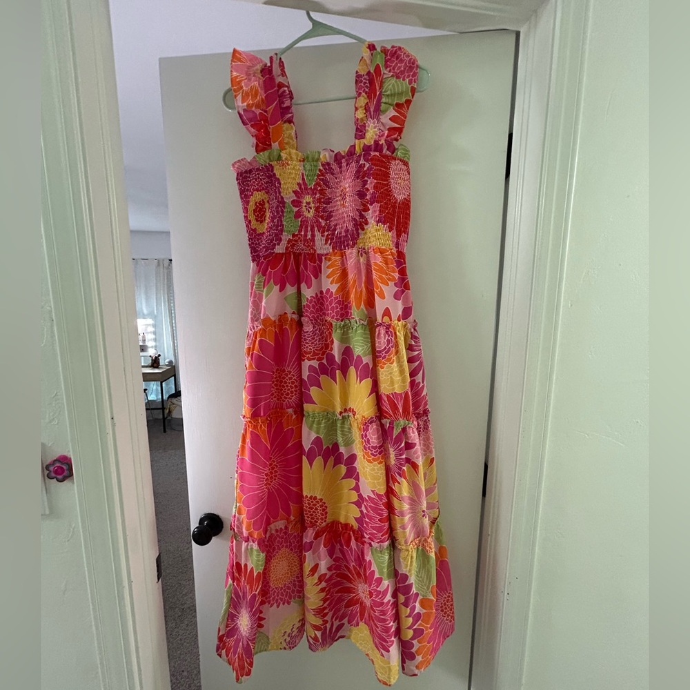 Size medium, long spring or summer dress from J Marie